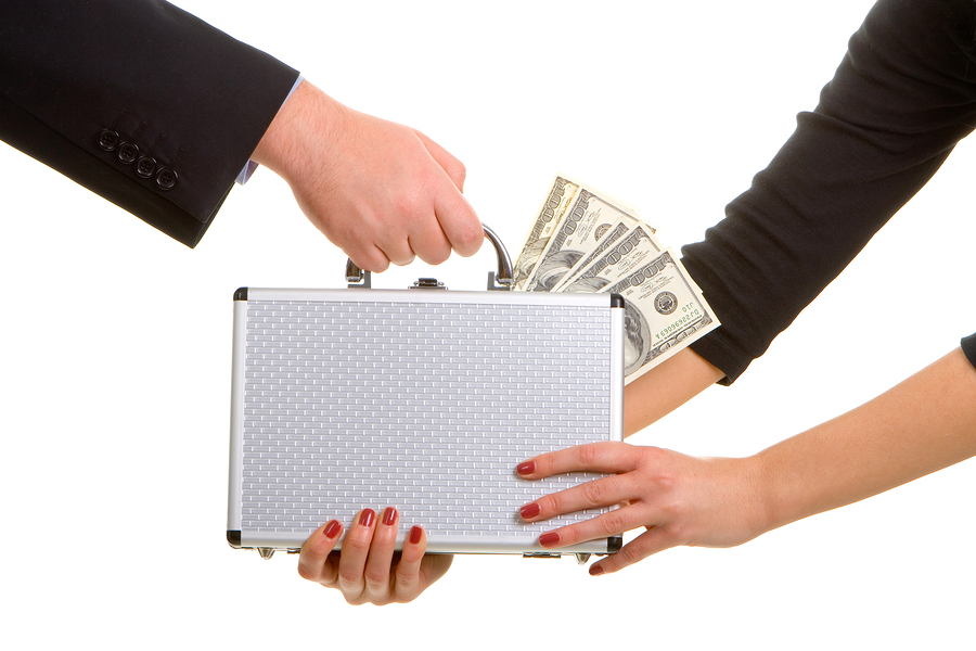invest money into blogging